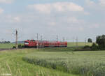 112 006-2 zieht bei Uffenheim als Ersatz RE 80 nach Würzburg vorbei. 04.06.24