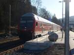Ein Doppelstock Steuerwagen als RB 97 aus Korbach Hbf in Brilon Wald. 01.02.2025
