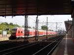 Ein Doppelstocksteuerwagen als RE Kassel Hbf - Frankfurt (Main) Hbf in Kassel-Wilhelmshhe. 19.08.2005
