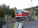 Ein Karlsruher Steuerwagen als RE 12 Kln Messe/Deutz - Trier Hbf in Nettersheim. 04.10.2008