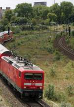 Hier habe ich einmal etwas mit dem Bildschnitt rumgespielt. Was meint ihr dazu? Die Vorlage habe ich auch unverndert hochgeladen, dann knnt ihr mal vergleichen. Bitte nach Mglichkeit dieses Bild kommentieren, da das andere eben nur die Vorlage.