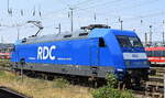 RDC Asset GmbH, Hamburg [D] mit ihrer  101 027-1  [NVR-Nummer: 91 80 6101 027-1 D-RAG] beim Rangieren Gleisvorfeld Bahnhof Berlin-Lichtenberg am 18.06.25