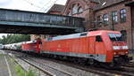 DB Cargo AG, Mainz [D] mit der Doppeltraktion  152 086-5  [NVR-Nummer: 91 80 6152 086-5 D-DB] +  152 088-1  [NVR-Nummer: 91 80 6152 088-1 D-DB] und einem Staubgutzug Richtung Hamburger Hafen am 27.05.25 Höhe Bahnhof Hamburg-Harburg.