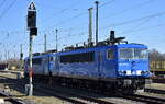 Abstellgruppe mit den Eisenbahnbau- und Betriebsgesellschaft Pressnitztalbahn mbH, Jöhstadt (PRESS) / IntEgro Verkehr GmbH, Neuenmarkt Loks  155 026-2  (NVR:  91 80 6155 211-6 D-PRESS ) + dahinter  155 059-2  (NVR:  91 80 6155 204-1 D-PRESS ) am 06.03.25 Höhe Bahnhof Stendal Hbf.