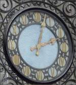 Diese schne Uhr verziert das Bahnhofsgebude von Verviers Centraal. 12.07.08 (Jeanny)