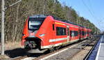 DB Regio AG - Region Nordost, Fahrzeugnutzer: Regionalbereich Berlin/Brandenburg, Potsdam mit ihrem Mireo  463 609  (NVR:  94 80 0463 609-8 D-DB.... ) als RB 43 nach Frankfurt (Oder) am 22.02.25 Höhe Bahnhof Jänschwalde Ost.