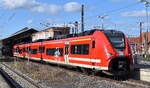DB Regio AG - Region Nordost, Fahrzeugnutzer: Regionalbereich Berlin/Brandenburg, Potsdam mit  463 607  (NVR:  94 80 0463 607-2 D-DB..... ) als RE10 mach Leipzig Hbf. bei der Ausfahrt Bahnhof Frankfurt/Oder, 01.04.26