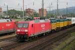 145 058 fhrt mit ihrem Gterzug am 21.8.2009 durch Basel Bad Bf richtung Norden.