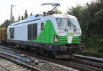 SETG 248 017 mit Holzzug von Rostock-Bramow nach Stendal-Niedergrne bei der Ausfahrt am 02.06.2024 um 07.01 Uhr in Rostock-Bramow.