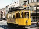 Hist. Triebwagen im Jahr 1994 in der Innenstadt Kassel