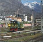 Bei der Einfahrt in Domodossola, durchs Fenster fotografiert: die FS Treniatalia Rangierlok D 245 220x. 

4. April 2025