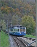 Der SSIF ABe 8/8 21  ROMA  (UIC 94 83 4880 021-0 I-SSIF) erreicht als PE72 69 bzw.  Diretto Domodossola - Locarno  den Bahnhof von Verigo, wo ich aus dem nach Domo fahrenden ABe 6/6 33 dank den zu öffnenden Fenster dieses (und noch weitere) Bilder machen konnte. 

31. Okt. 2024