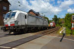 Meine erste SIEMENS Vectron mit 7 vor der 193, sowie eine ersten eigenen SIEMENS Vectron der TX Logistik AG, bisher hatte diese nur Loks angemietet. Die recht neue weiße TXL 7193 309 „Connected to Nature“ (91 80 7193 309-0 D-TXL) der ...