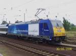 146 520-2 steht mit einem Sonderzug der NOB im Bahnhof von Lbbenau/Spreewald bereit. 30.06.20006