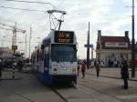 Amsterdamer Straenbahn GVB am Amsterdamer Hauptbahnhof. Aufgenommen am 18.02.2008