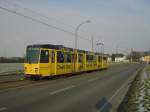 Ein DUEWAG-Stadtbahnwagen N8 an der Grenze zwischen Dortmund-Brackel und Dortmund-Asseln als Linie 403 nach Dorstfeld am 01.03.2004.