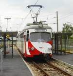 OEG Wagen 91, steht in Schriesheim OEG BF und wartet auf Weiterfahrt Richtung Weinheim