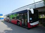 (276'503) - Aus Oesterreich: PostBus (BD 15'716) - Solaris am 9. Juni 2025 in Kerzers, Interbus