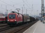 1116 179-1 mit gem. Gterzug durch Regensburg Hbf, 14.03.2009