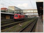 Vllig unerwartet und auch nicht angekndigt kam 1116 075-1 als LZ durch Regensburg Hbf. Htte ich gewusst das er kommt, wr ich nach Regensburg Prfening auf freie Strecke gefahren.