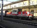 1163 011-9 ebenfalls am 30. Dezember bei Rangierfahrten im Haupt-
bahnhof von Salzburg.