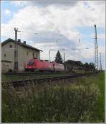 Eine stunde vor Plan, kam der sterreich Taurus. Leider war es als 2. Lok am Gterzug richtung Gyoer