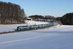 4010 028 die 'Klima-Ticket-Westbahn' aus Salzburg kommend am 3. Januar 2026 bei Axdorf.