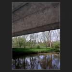 Die Hrte der Schnellstraenbrcke steht im Kontrast zu der Landschaft in der Waiblinger Remstalaue. (Matthias) 