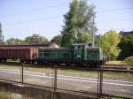 Eine SM 42 im Bahnhof Opole im Sommer 2006.
