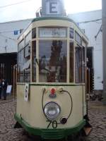 Front des Hecht-Wagens .