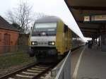 ER 20-001 der Nord-Ostsee-Bahn als NOB Hamburg-Altona - Westerland (Sylt) in Heide (Holst.). 21.03.2009