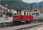 Wie versprochen, nach dem MUNI nun die TRUDI: in Meiringen ist der Ta 2/2 N° 3 zu bestaunen;   der Akku-Triebwagen wurde vom Kraftwerke Oberhasli (KWO) 1931 auf der Strecke Meiringen Innertkirchen in Betrieb gesetzt, die damals noch als Industriebahn betreiben wurde und erst 1946 im Kursbuch erschien.     
Der Ta 2/2 N° 3 wurde 1977 ausrangiert und als T 46 1979 nach Bruchhausen-Vilsen an den DEV verkauft. 
2024 gelang es, den Ta 2/2 N° 3 gegen einen nicht näher erwähnten Tm 3 auszutauschen und den Ta 2/2 3 wieder nach nach Meiringen zurück zu holen. Beim nicht näher erwähnten Tm 3 handelt es sich um den MOB Tm 2/2 / V 212.
 
23. August 2025