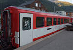 Zum Fahrradwagen umgebauter Zweitklass-Einheitswagen I der MGB. Andermatt, August 2025.