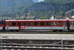 B 556 ist ein Einheitswagen II der Zentralbahn und wurde FFA an die LSE geliefert. Meiringen, August 2025.