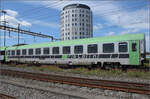 Ein Liegewagen der Rola auf Basis der Eurofima Liegewagen fr die SBB. Der Wagen Bcm 61 85 59-00 105-1 CH-RALP ist an diesem Tag der erste von zwei Begleitwagen in den Zug mit 193 535 'Toce' einsortiert. Pratteln, August 2025.