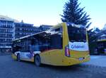 (271'304) - GrindelwaldBus, Grindelwald - Nr. 202/BE 908'202 - Mercedes am 18. Januar 2025 beim Bahnhof Grindelwald