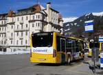 (272'171) - GrindelwaldBus, Grindelwald - Nr. 203/BE 905'203 - Mercedes am 17. Februar 2025 beim Bahnhof Grindelwald