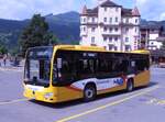 (277'847) - GrindelwaldBus, Grindelwald - Nr. 220/BE 109'220 - Mercedes am 15. Juli 2025 beim Bahnhof Grindelwald