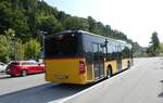 (278'852) - Hfliger, Sursee - Nr. 3/OW 11'868/PID 5557 - Mercedes am 15. August 2025 beim Bahnhof Laupen (Einsatz PostAuto)