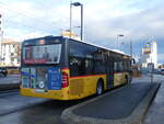 (270'771) - PostAuto Bern - Nr. 17/BE 614'040/PID 5424 - Mercedes (ex Steiner, Ortschwaben Nr. 17) am 9. Januar  2025 beim Bahnhof Ddingen