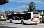 (279'512) - Schneider, Ermenswil - Nr. 11/SG 398'150 - Mercedes am 29. August 2025 beim Bahnhof Uznach