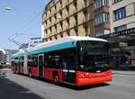 (274'486) - VB Biel - Nr. 59 - Hess/Hess Gelenktrolleybus am 2. Mai 2025 beim Bahnhof Biel
