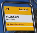 (273'783) - PostAuto-Haltestellenschild - Beatenberg, Altersheim - am 10. April 2025