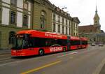 (277'511) - Bernmobil, Bern - Nr. 54 - Hess/Hess Doppelgelenktrolleybus am 4. Juli 2025 beim Bahnhof Bern