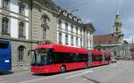 (278'330) - Bernmobil, Bern - Nr. 46 - Hess/Hess Doppelgelenktrolleybus am 1. August 2025 beim Bahnhof Bern
