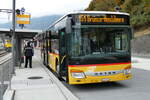 (281'561) - Flck, Brienz - Nr. 3/BE 568'700/PID 5426 - Setra am 16. Oktober 2025 beim Bahnhof Brienz