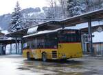 (270'050) - PostAuto Bern - Nr. 11'113/BE 745'481/PID 11'113 - Solaris (ex Nr. 481) am 21. Dezember 2024 beim Bahnhof Gstaad