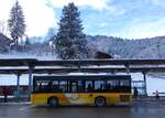 (270'051) - PostAuto Bern - Nr. 11'113/BE 745'481/PID 11'113 - Solaris (ex Nr. 481) am 21. Dezember 2024 beim Bahnhof Gstaad