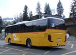 (273'235) - PostAuto Bern - BE 401'263/PID 4504 - Setra (ex AVG Meiringen Nr. 63) am 27. Mrz 2025 beim Bahnhof Gstaad