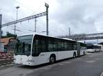 (275'860) - Wieland, Murten - Nr. 123/FR 300'604 - Mercedes (ex Knecht, Windisch Nr. 215; ex Interbus, Yverdon Nr. 215; ex BVB Basel Nr. 794; ex ASN Stadel Nr. 199/PID 4125) am 26. Mai 2025 beim Bahnhof Langnau 